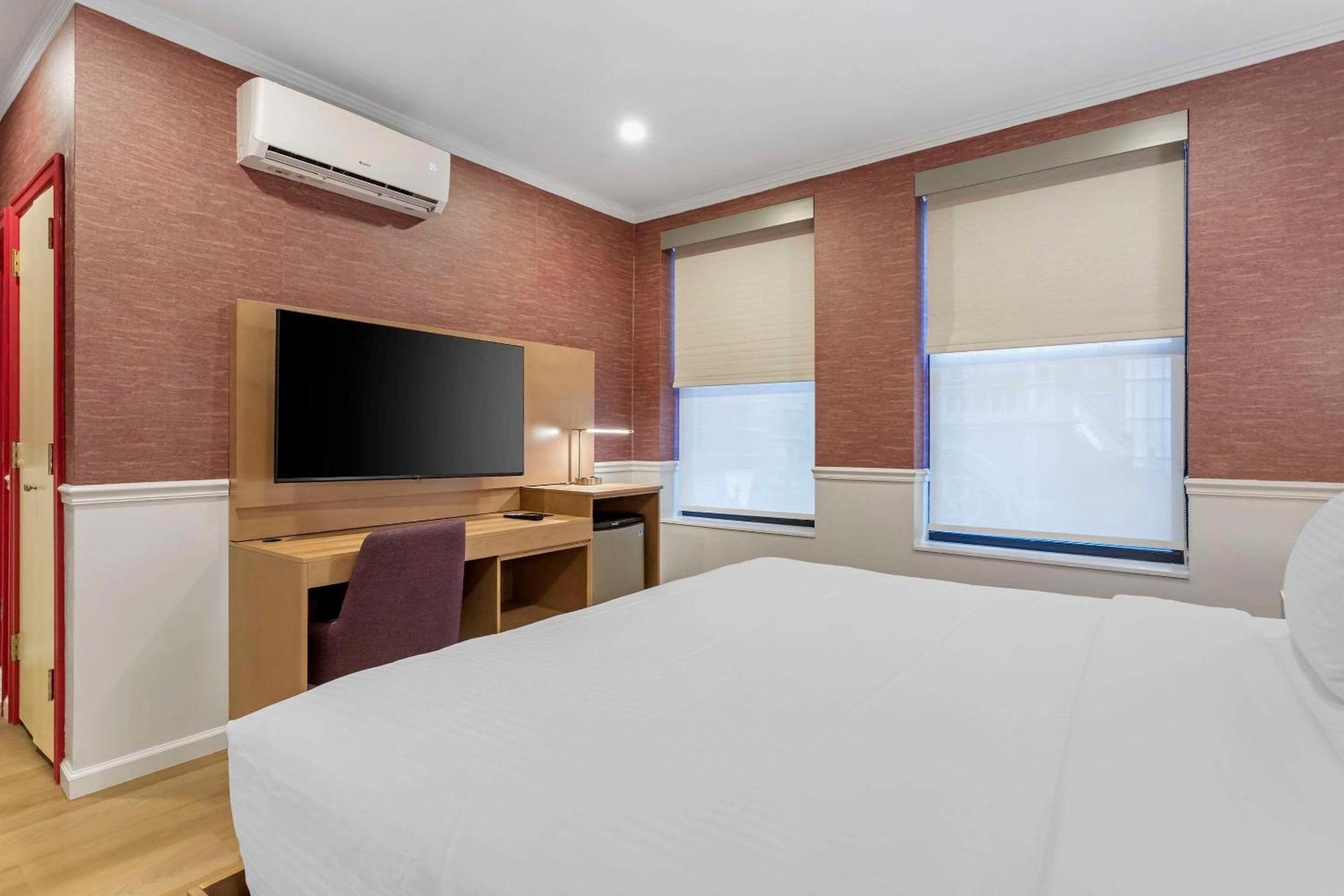 The Mayfair Hotel Times Square, Ascend Hotel Collection New York Exteriér fotografie