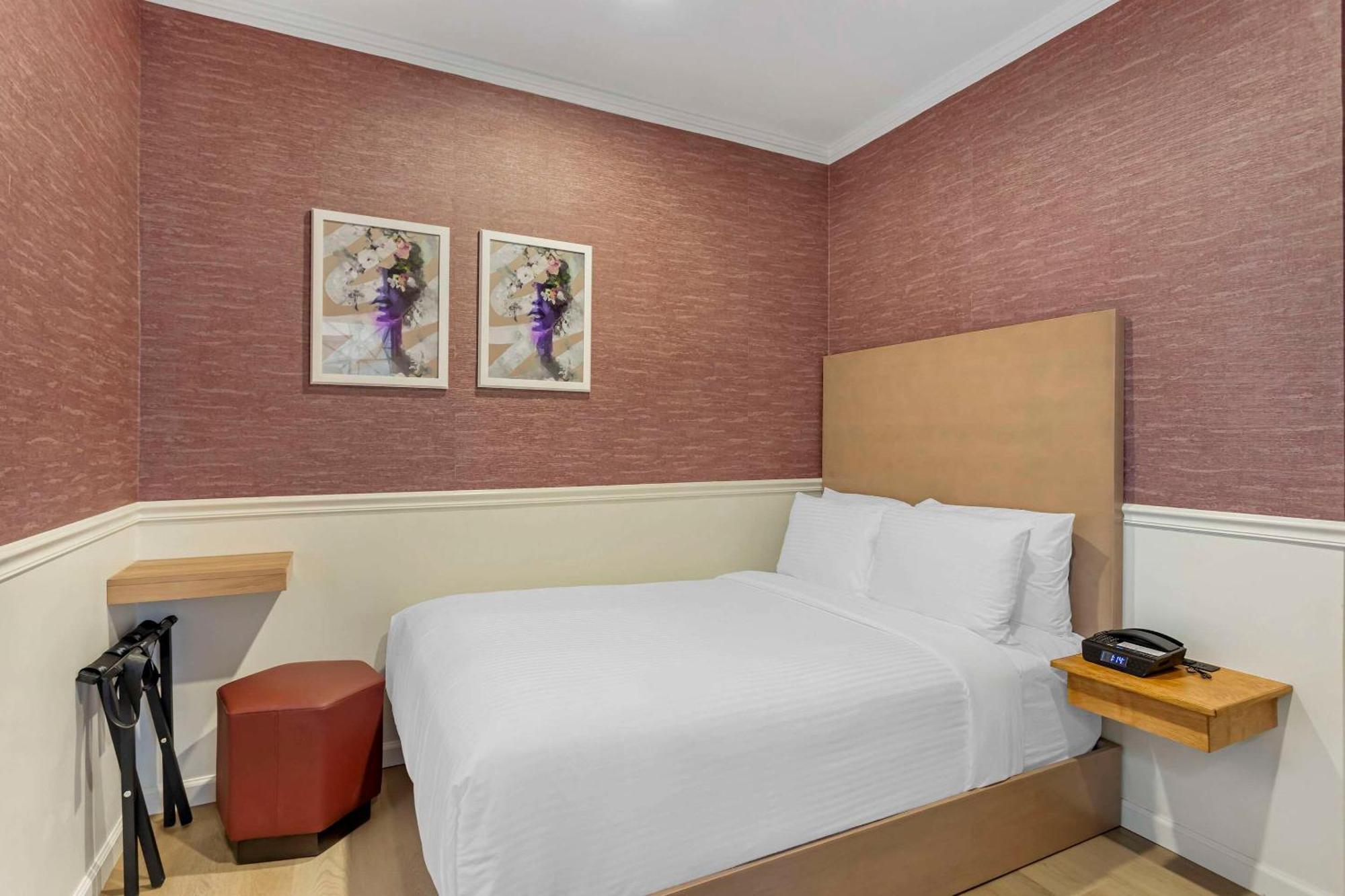 The Mayfair Hotel Times Square, Ascend Hotel Collection New York Exteriér fotografie