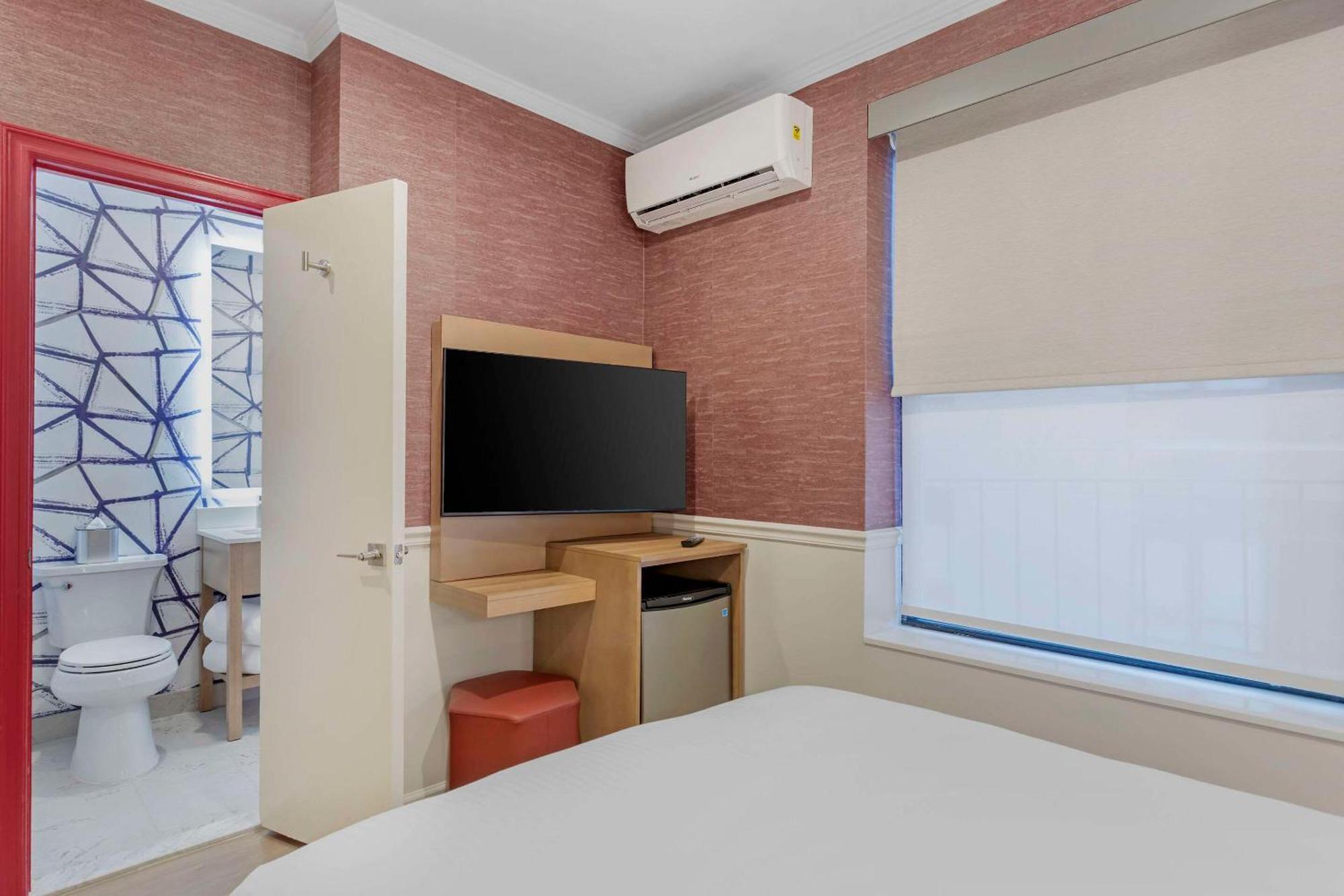 The Mayfair Hotel Times Square, Ascend Hotel Collection New York Exteriér fotografie