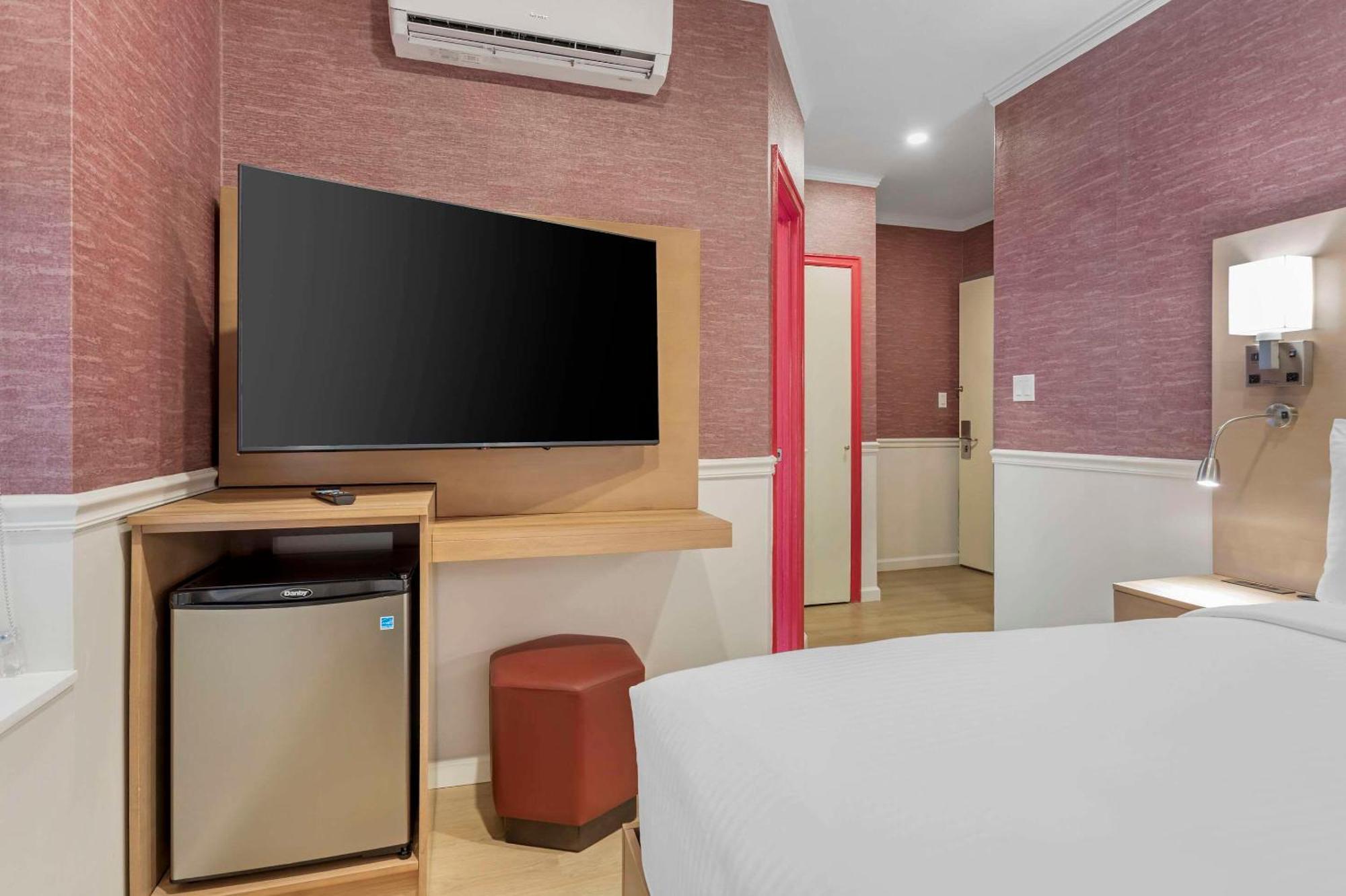 The Mayfair Hotel Times Square, Ascend Hotel Collection New York Exteriér fotografie