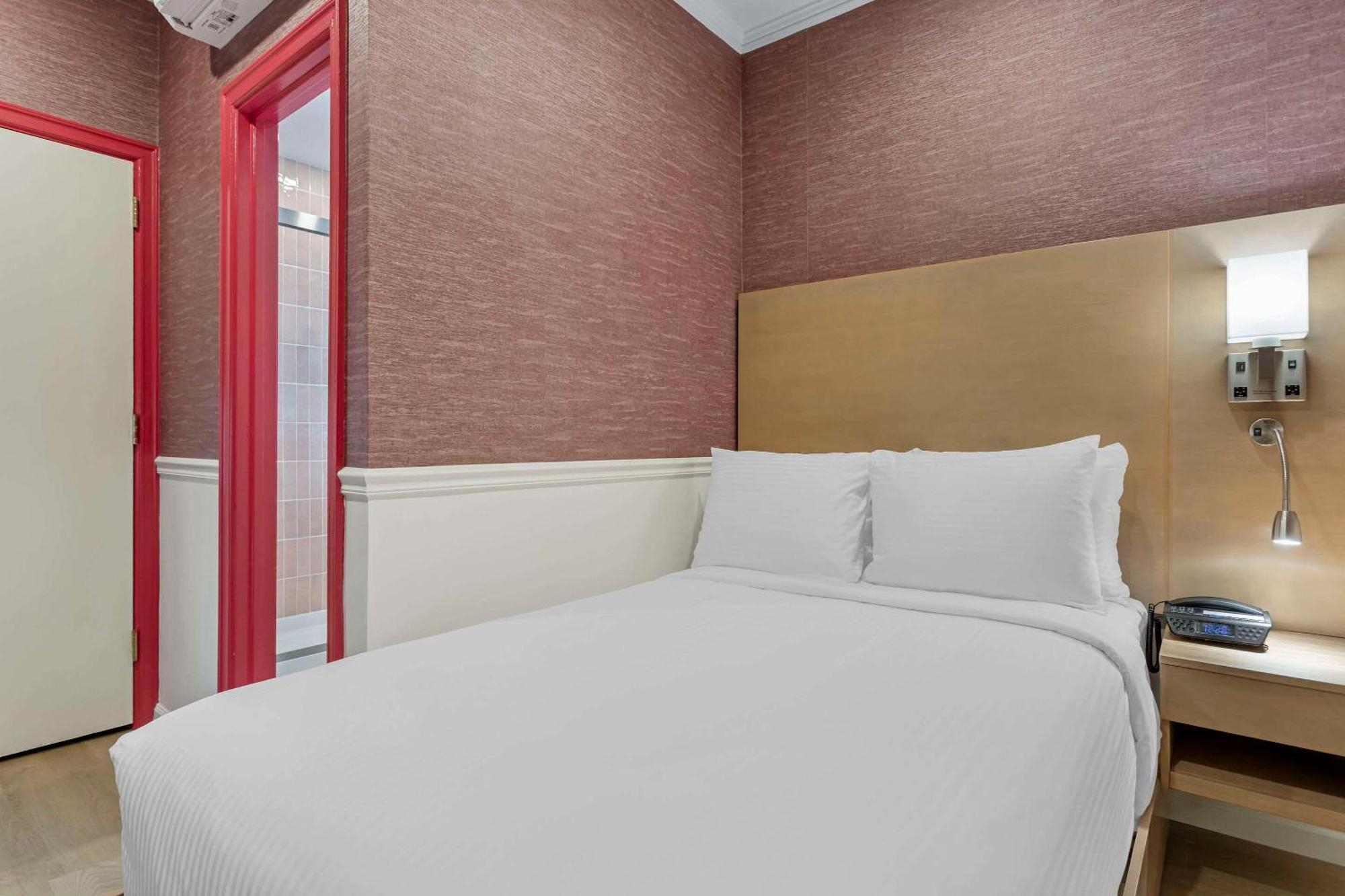 The Mayfair Hotel Times Square, Ascend Hotel Collection New York Exteriér fotografie